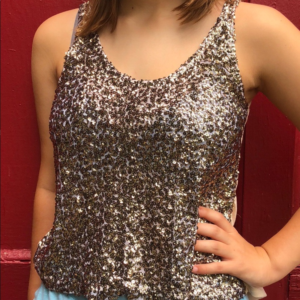 Sequence top